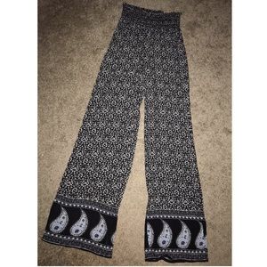 NWT. Don’t Ask Why Wide Leg Soft Pants - pattern